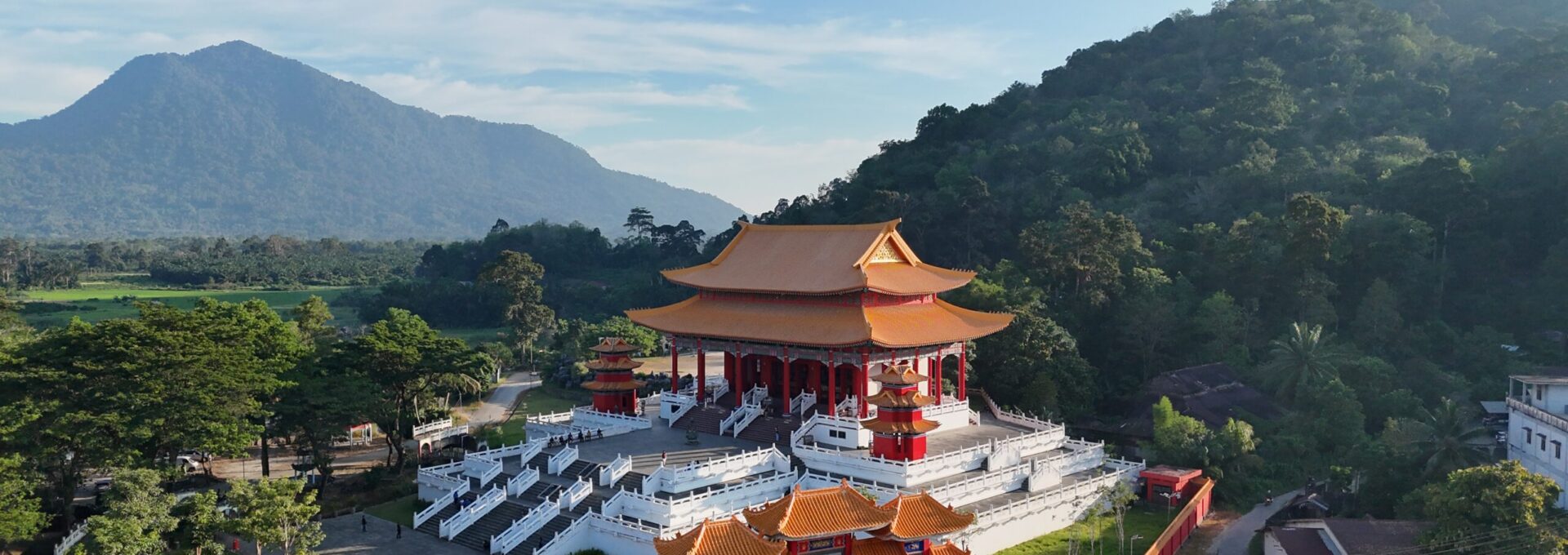 singkawang tour and travel